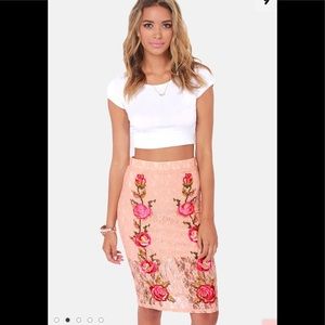 Beautiful mid length skirt